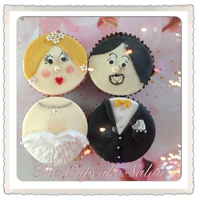 Bride and Groom - Cake by thecupcakesalon