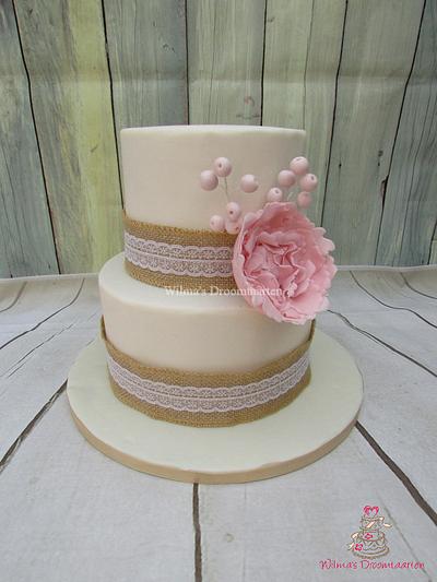 Peony wedding cake - Cake by Wilma's Droomtaarten