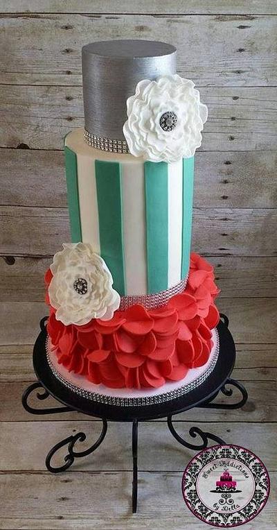 Simple Elegance - Cake by Tastebuds Cakery