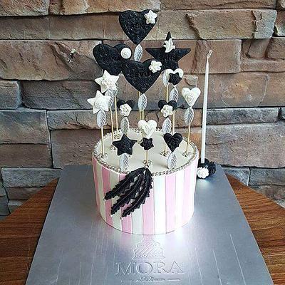 Heart Birthday Cake - Cake by Mora Cakes&More