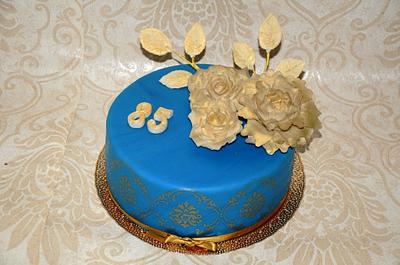 Gold 85 - Cake by Torty Alexandra