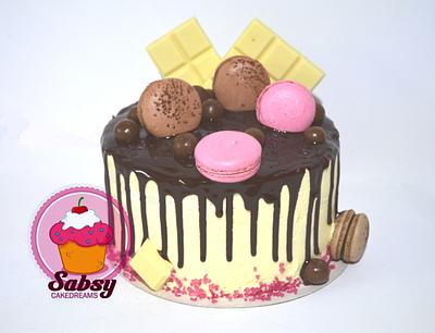 little drip cake - Cake by Sabsy Cake Dreams 