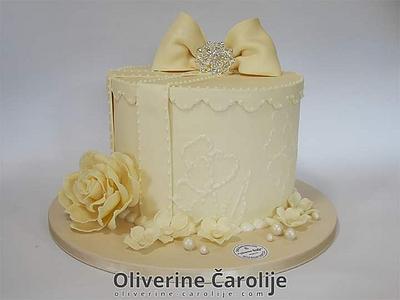 Elegant cake  - Cake by Oliverine Čarolije 