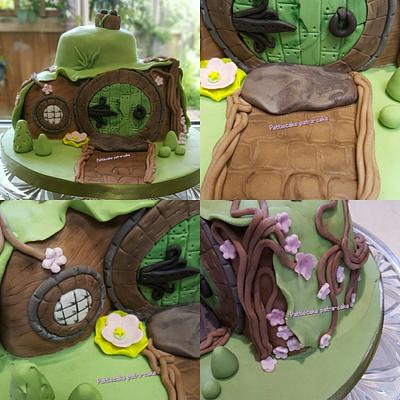 Hobbit inspired house - Cake by Pattiecake