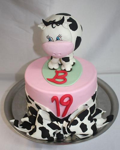 Missy Moo Cow - Cake by Ciccio 