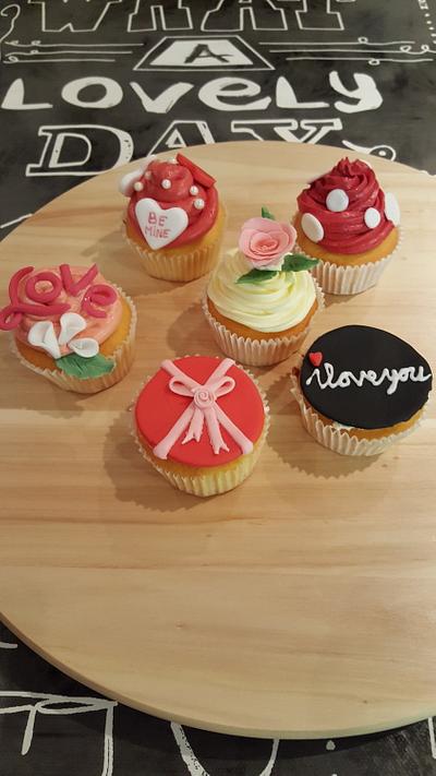 Valentine cupcakes - Cake by Gebakshoekje