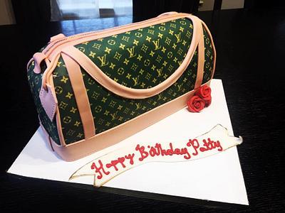 Louis Vuitton Purse cake  - Cake by Carola Gutierrez
