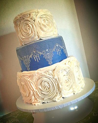 cake lace and ruffles - Cake by Sherri Hodges 