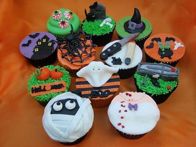 Halloween Cupcakes - Cake by sarah