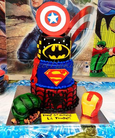 Super hero cake  - Cake by Priscilla 