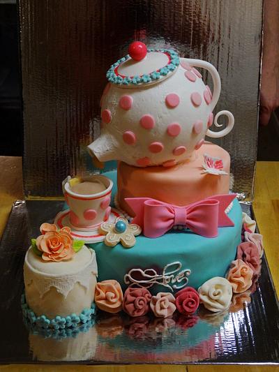 tea pot cake - Cake by Lisa May