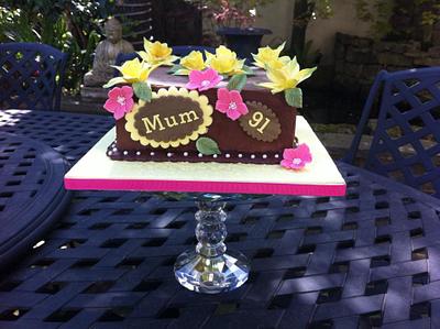 Pretty Chocolate Ganache Floral Cake - Cake by Josiekins