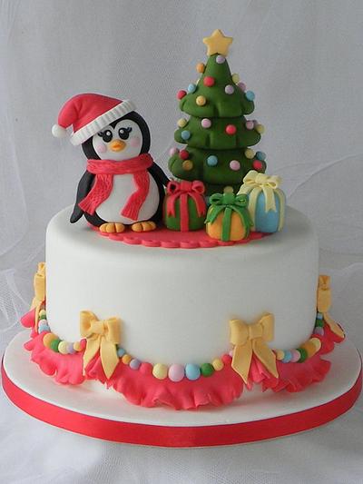 Ms Penguin's presents - Cake by CakeHeaven by Marlene