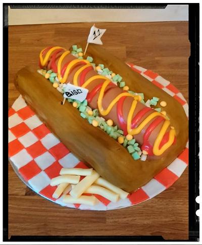 Hot Dog - Cake by Cake Wonderland