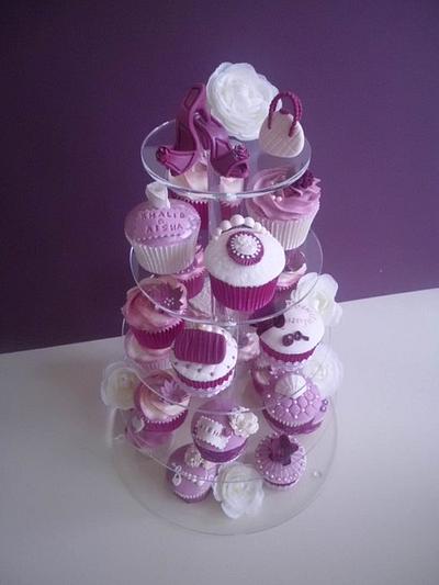 Dessert table cupcakes - Cake by prettypetal