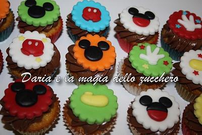 Mickey Mouse minicupcakes - Cake by Daria Albanese