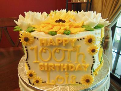 100th Birthday Cake! - Cake by Ellie1985
