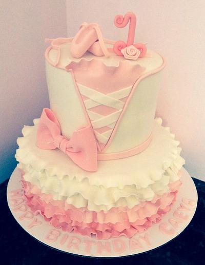 Ballet 1st birthday - Cake by Chrissa's Cakes