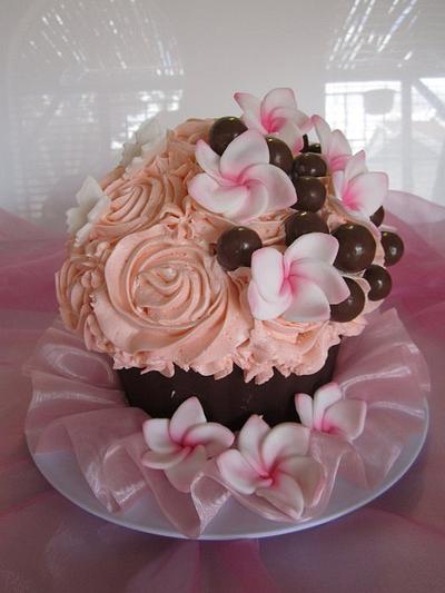 Frangipani and Chocolate Giant cupcake - Cake by Michelle
