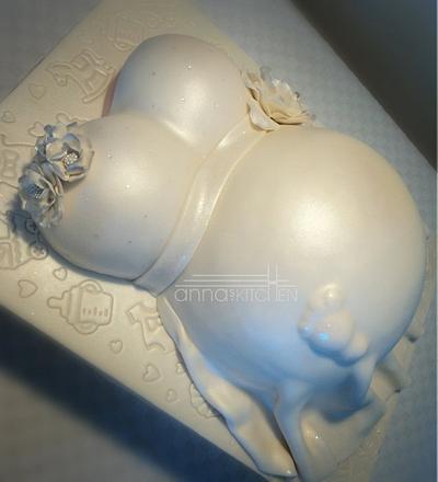 Baby Bump Cake! ;) - Cake by Anna Mathew Vadayatt