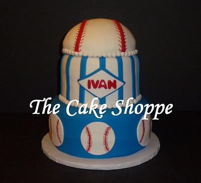 Baseball themed cake - Cake by THE CAKE SHOPPE