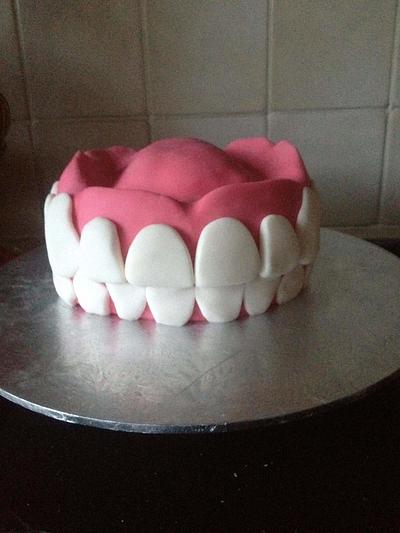 Denture cake - Cake by Phantasy Cakes