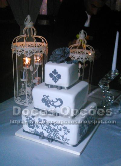 Vintage wedding cake - Cake by DocesOpcoes