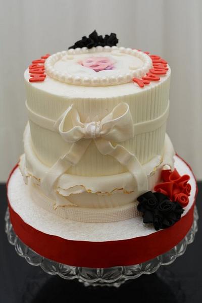 Marilyn Monroe Inspired Cake - Cake by Sugarpixy