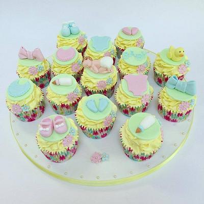 Baby Shower Cupcakes - Cake by Claire Lawrence