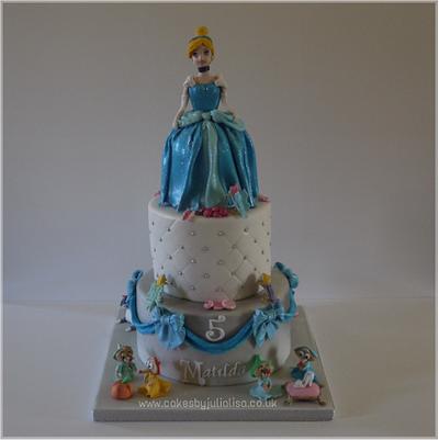 Cinderella & friends - Cake by Cakes by Julia Lisa