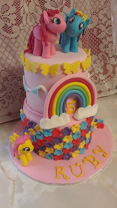 My little pony cake. - Cake by Bouchybakes