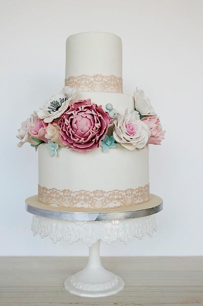 Wedding Cake - Cake by Be Sweet 