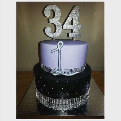 34th BDay - Cake by Nicole Verdina 