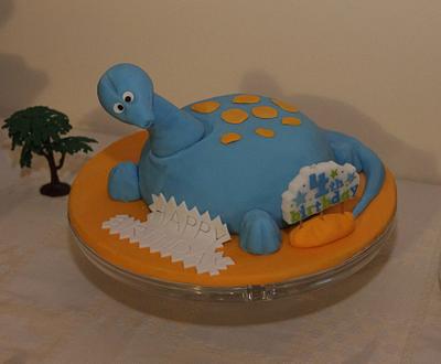 Dino Cake - Cake by MyCreations
