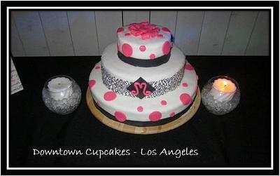 Black, White, & Pink Cake - Cake by CathyC