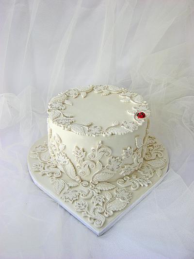 Lace cake with ladybug - Cake by Marina Danovska
