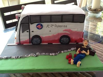 Bus  - Cake by Cinta Barrera