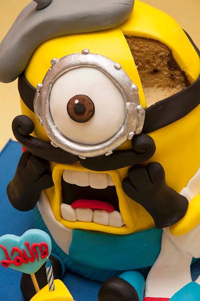 minion- despicable me - Cake by Beula Cakes