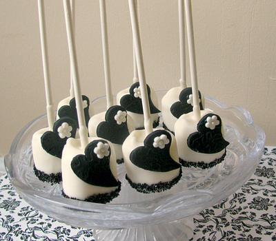 Marshmallow Pops - Cake by Sweet Creations