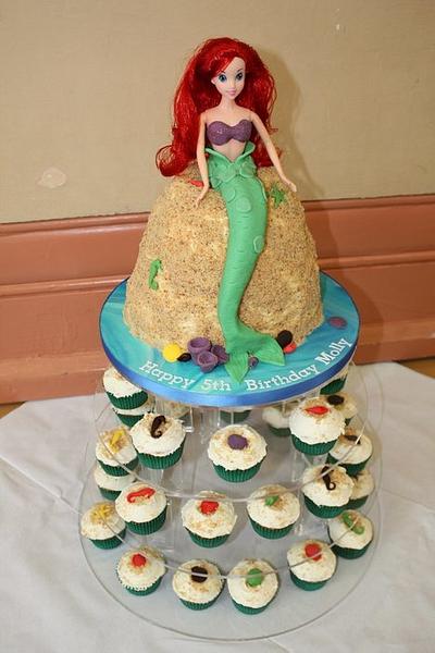 Little mermaid - Cake by Cakeadoodledee