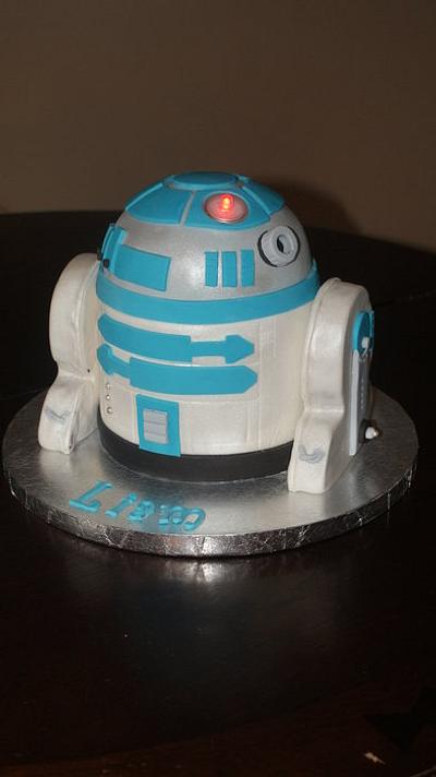 My son's R2D2 cake - Cake by paula0712