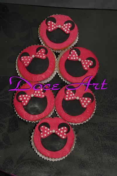Minnie Mouse cupcakes - Cake by Magda Martins - Doce Art