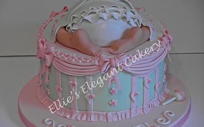 Classic baby shower - Cake by Ellie @ Ellie's Elegant Cakery
