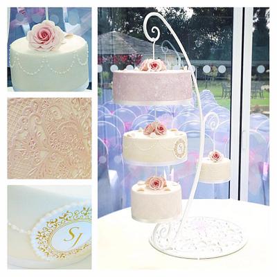 Chandelier Wedding Cake - Cake by Sweet Alchemy Wedding Cakes