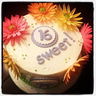 Sweet 16 - Cake by Elisabeth Palatiello