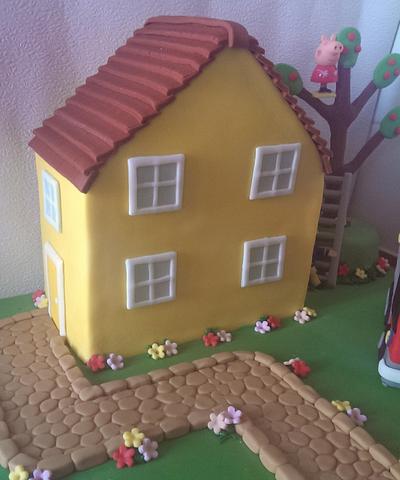 fireman sam rescuing peppa pig - Cake by Tracycakescreations