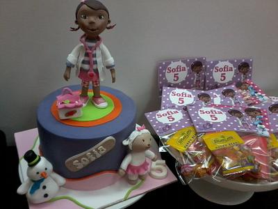 Doktor Mcstuffins - Cake by Projectodoce