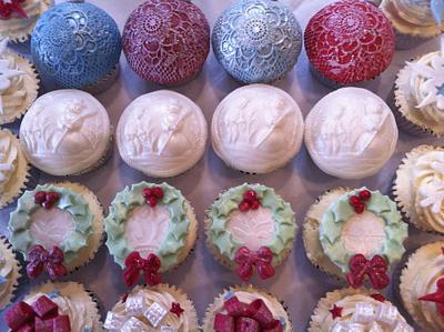 (More) Christmas Cupcakes  - Cake by Sonia