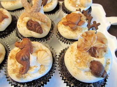 Seashells and Sea Creature Cupcakes - Cake by Ellie1985