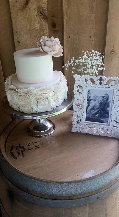 Southern Wedding - Cake by Patty's Cake Designs